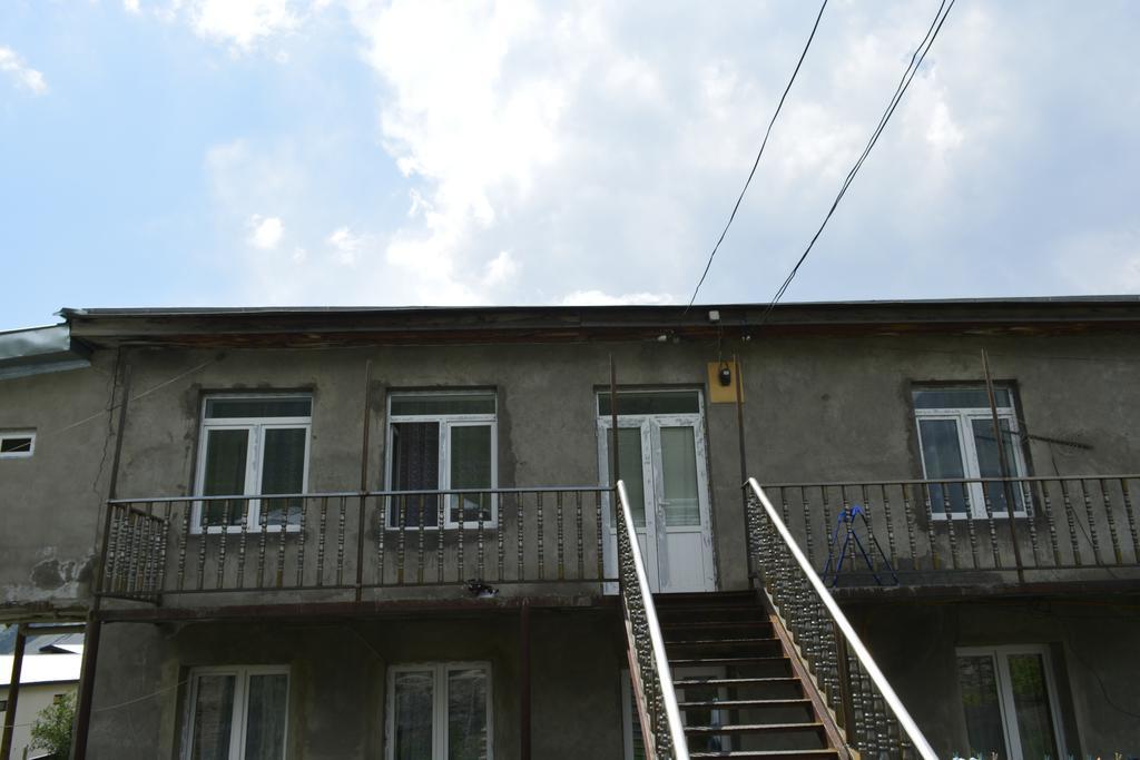 Zaza'S House Hotel Kazbegi Kültér fotó