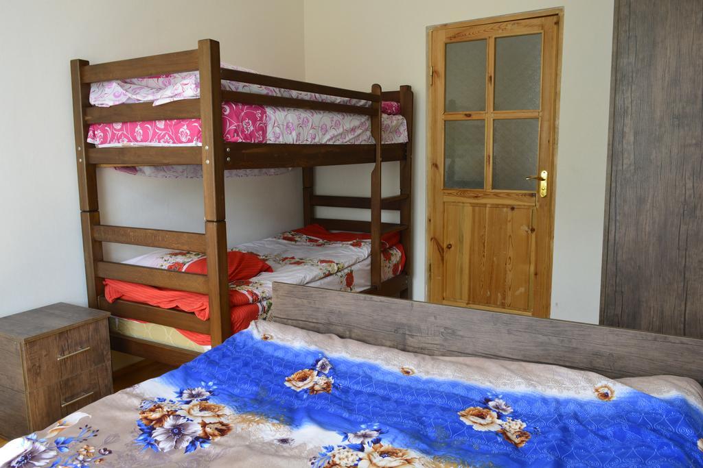 Zaza'S House Hotel Kazbegi Kültér fotó